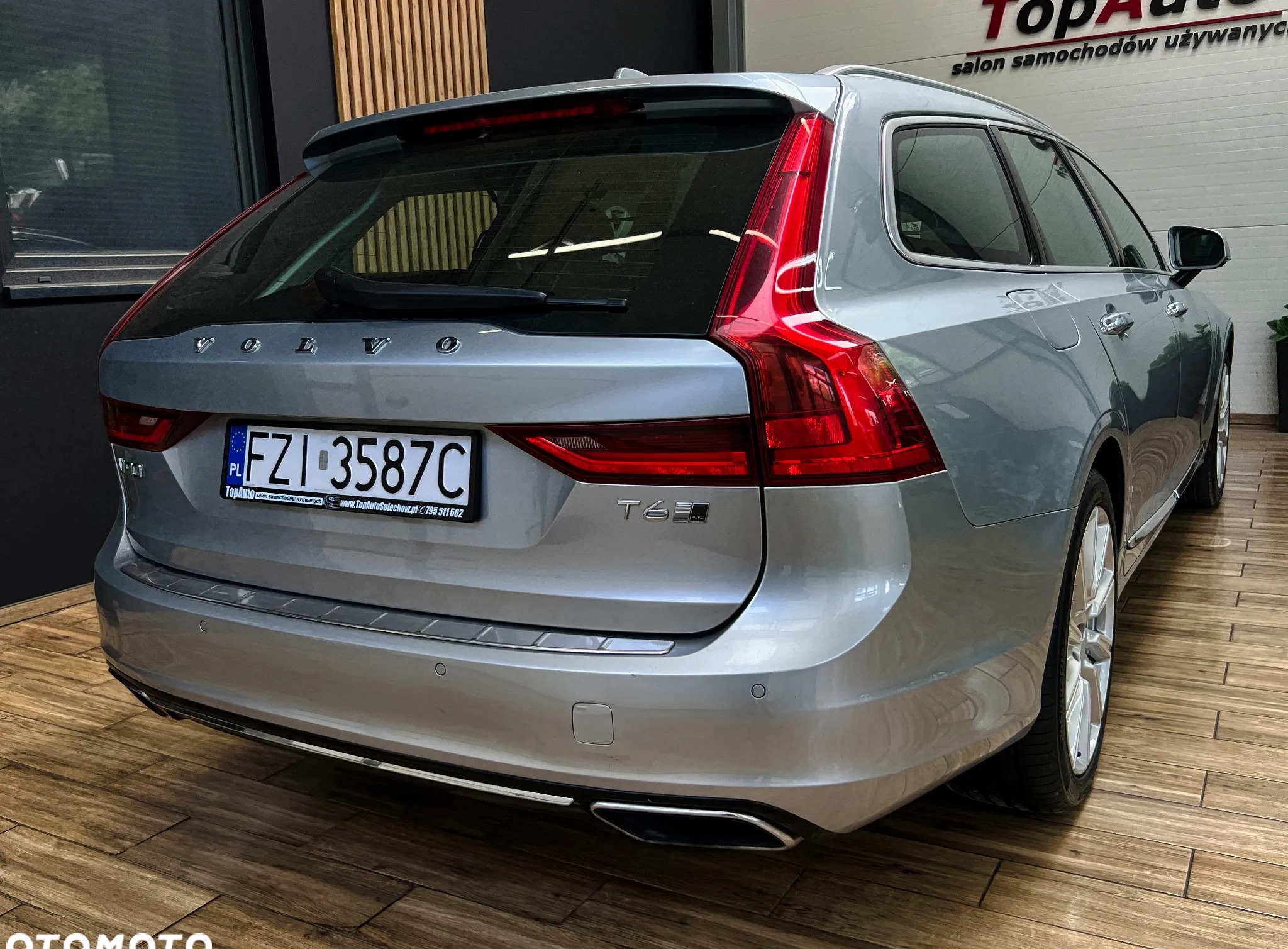Volvo V90 cena 127900 przebieg: 94000, rok produkcji 2017 z Ośno Lubuskie małe 704